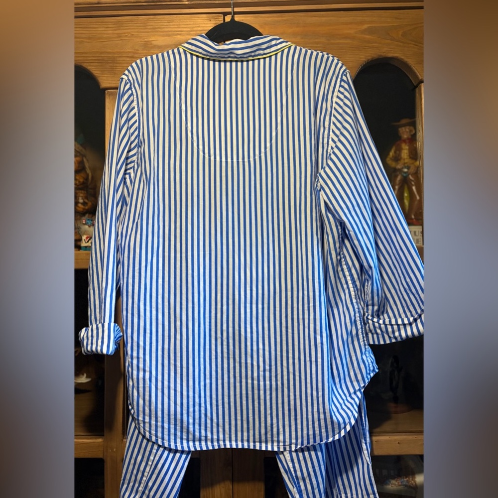Lauren Ralph Lauren Blue and White Striped with Yellow Trim Pajamas Size Large - Picture 7 of 11